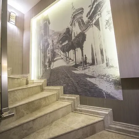 بيروسا فندق