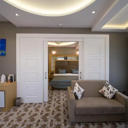 بيروسا فندق بورصة