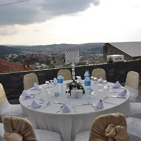 بيروسا 4* بورصة