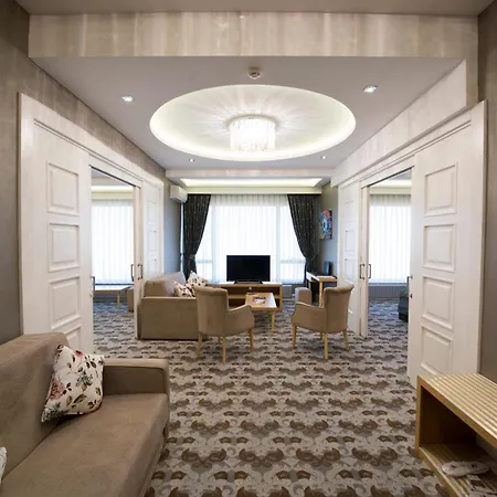 بيروسا فندق 4*